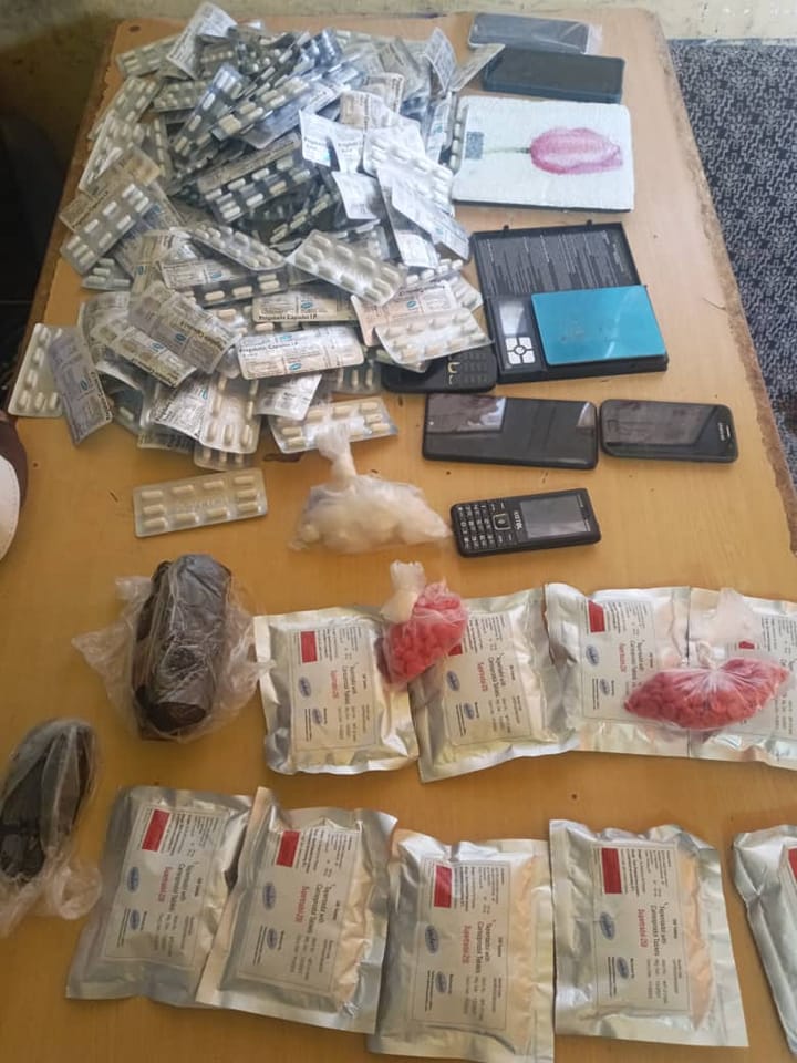 نيرفاكس وترامادول