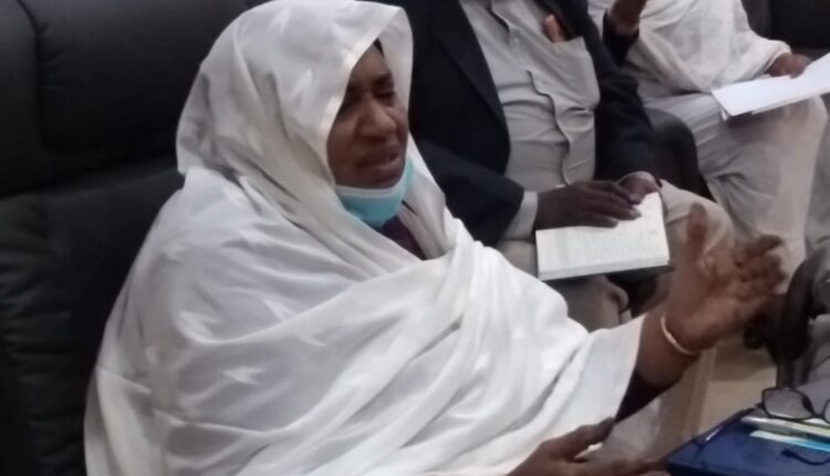 وزيرة التجارة والتموين آمال صالح